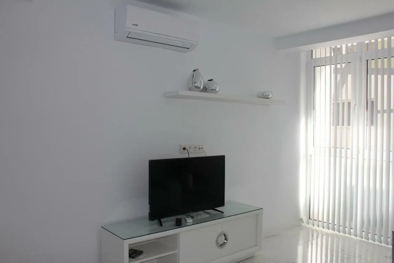 Malaga Beauty Home 0*,  Spain