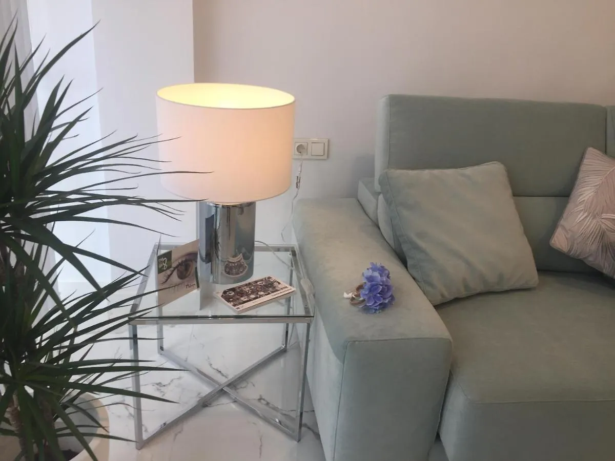 Daire Malaga Beauty Home
